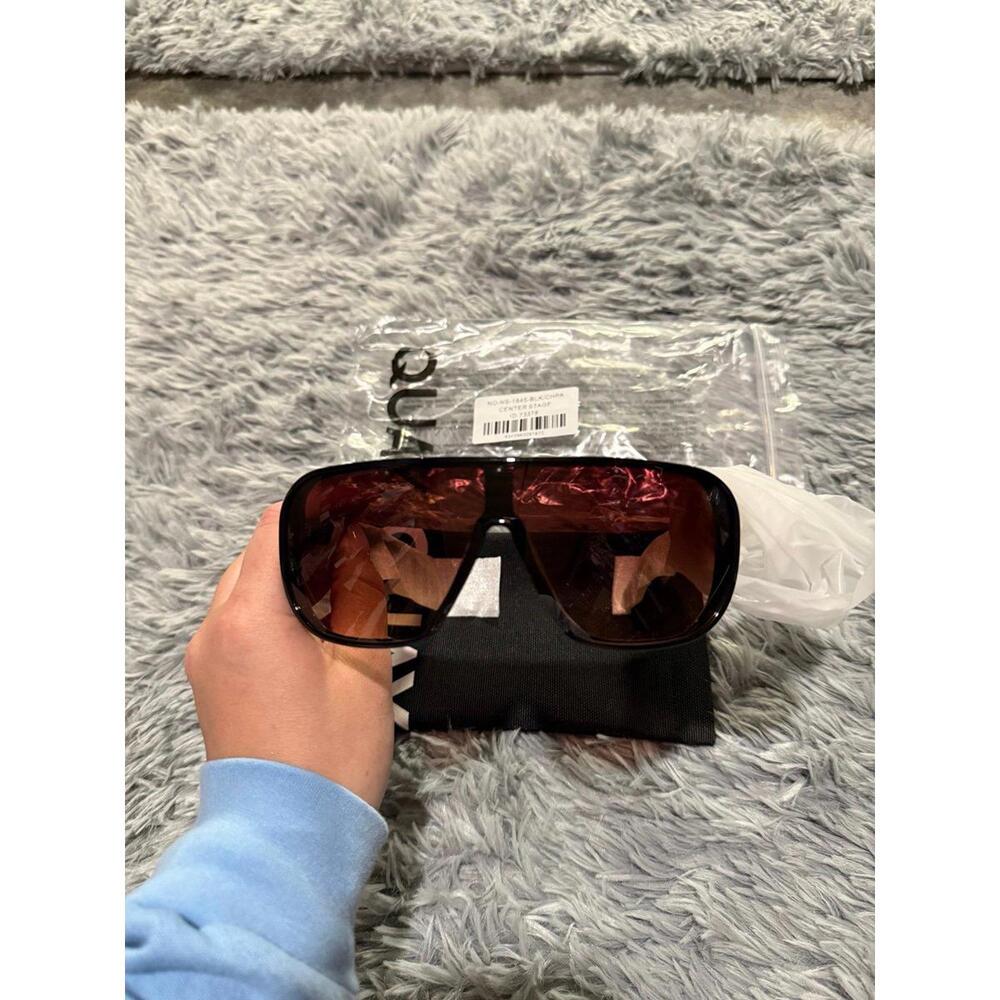 Quay Center stage Sunglasses